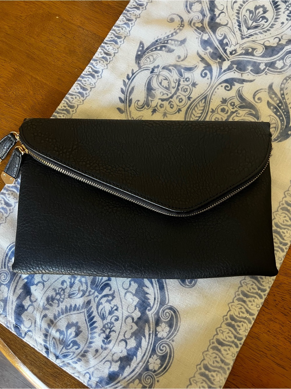 Urban Expressions- Black Envelope Chain Shoulder Bag/clutch Chain is removable